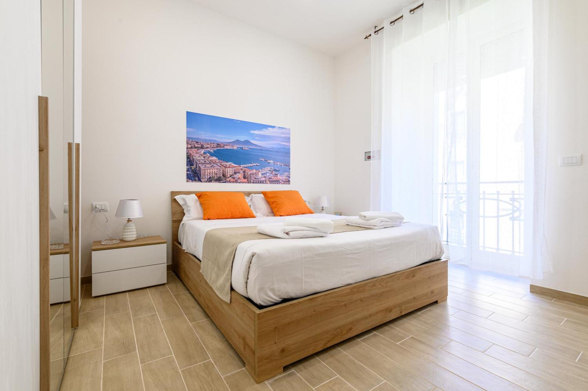 Appartamento Domus Romeo Napoli Esterno foto