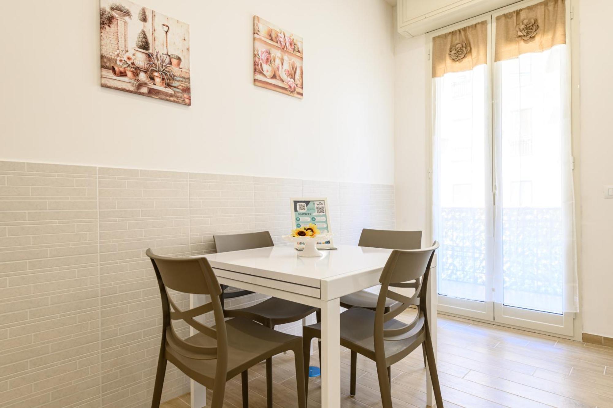 Appartamento Domus Romeo Napoli Esterno foto